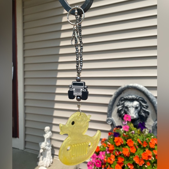 Handmade Resin Duck Jeep Rearview Mirror Charm- Keychain- Backpack - Purse Charm - Picture 5 of 9